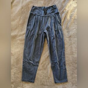 Athleta WoMen's Blue Joggers